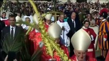 En Domingo de Ramos, Francisco lamentó indiferencia hacia refugiados