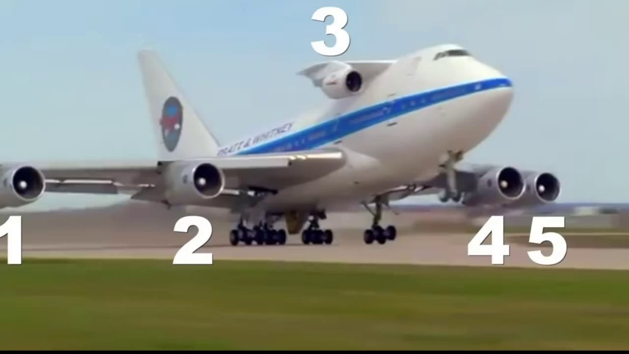 porque este boeing 747 esta equipado con 5 mtore