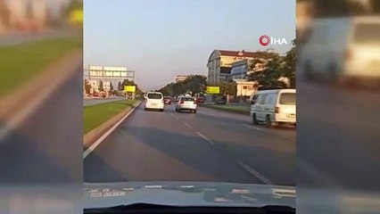 Bursa trafiğinde makas attı, kameraya böyle yakalandı