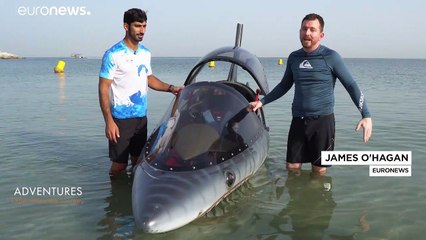 Cosa si prova a guidare uno squalo a motore?