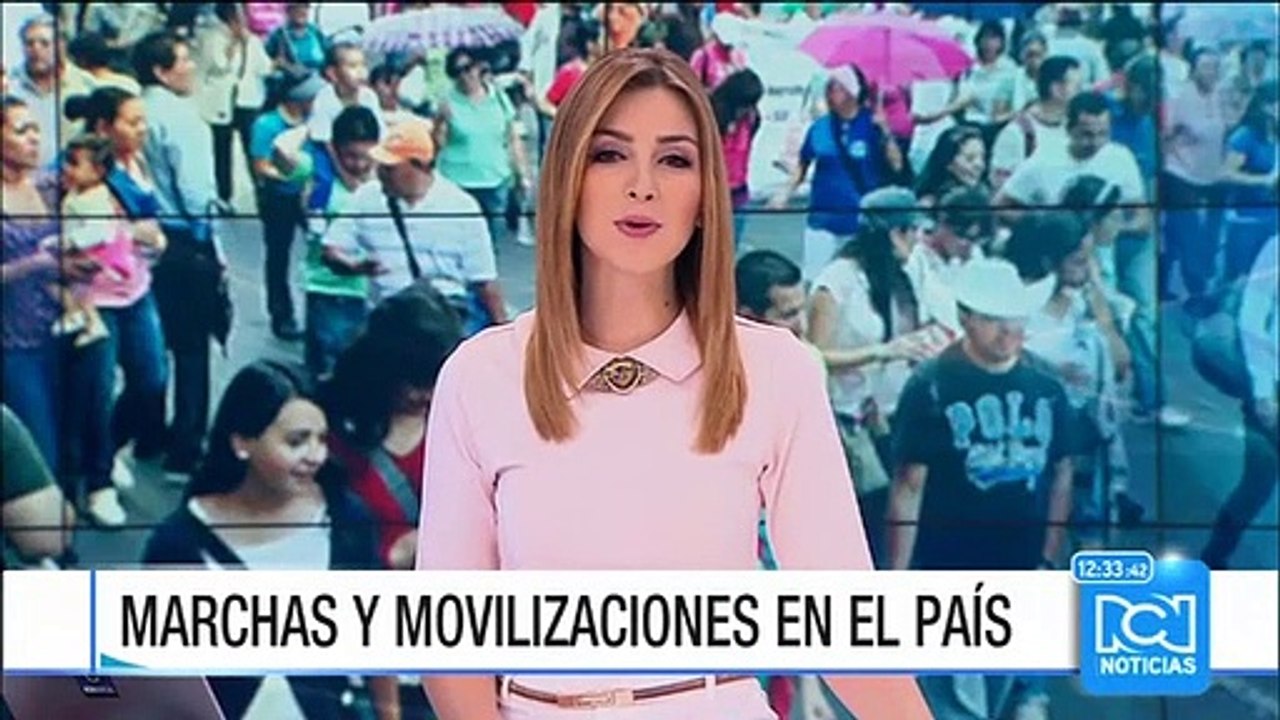 Con normalidad, transcurren las marchas del día...
