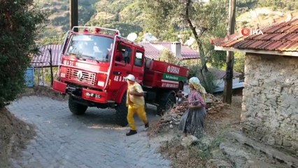 Nazilli’de zirai alanda yangın çıktı