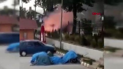 Akçakoca'da trafo yandı, patlama anı kamerada