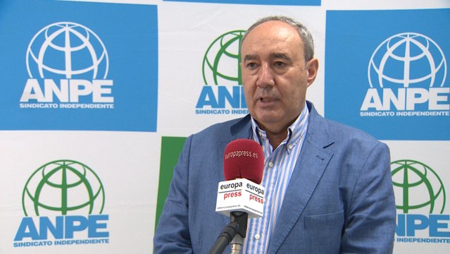 ANPE echa en falta protocolos organizativos y académicos además de sanitarios