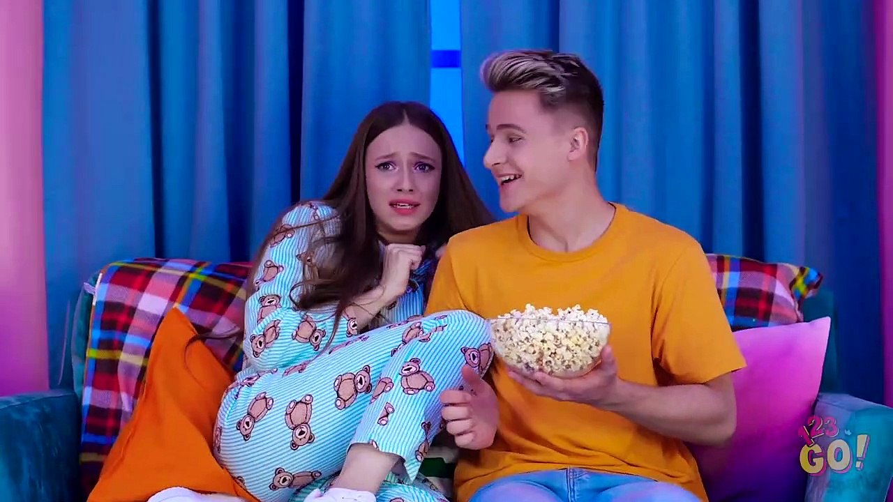 BROMAS ÉPICAS ENTRE AMIGOS || Bromas locas y divertidas para amigos y familiares por 123 GO!