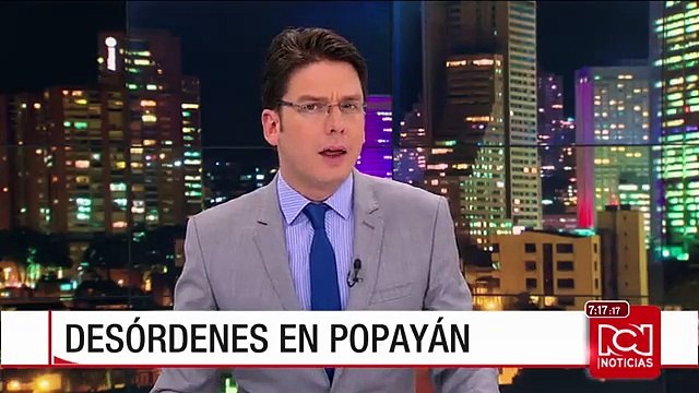 Protesta de maestros en Popayán terminó en disturbios a las afueras de la sede de la Procuraduría