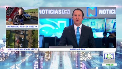 Emergencia vial por volcamiento de un camión en la vía Suba-Cota