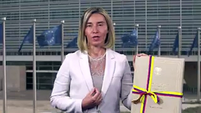 Unión Europea suspende a las Farc de lista de organizaciones terroristas