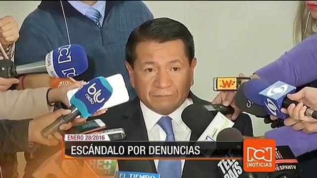 Defensor del pueblo renunció a su cargo tras escándalo de acoso sexual y laboral