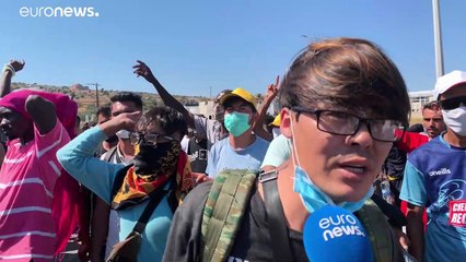 Протесты мигрантов на острове Лесбос