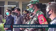 Petugas Gabungan Menggelar Simulasi Pengamanan Pilkada di Masa Pandemi