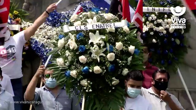 Comunicadores Patrióticos rinden homenaje a los héroes de la Patria