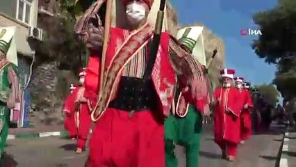 Osman Gazi Türbesi'nde saygı nöbeti başladı