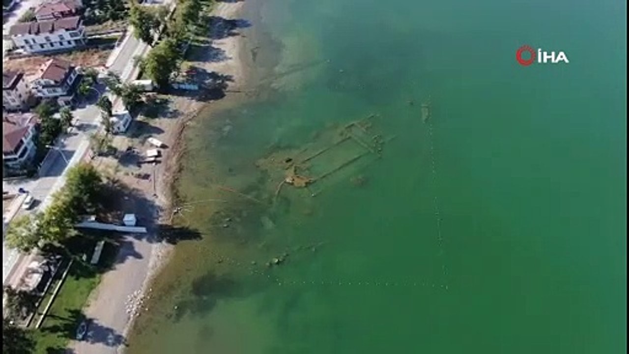 İznik Gölü çekilince 1500 yıllık bazilika ortaya çıktı