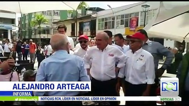 Candidatos presidenciales adelantan cierres de campaña en varias ciudades del país