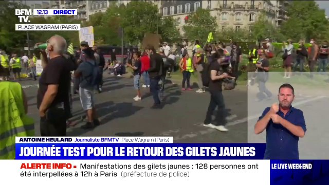 Paris: les gilets jaunes rassemblés place Wagram avant le départ de la manifestation
