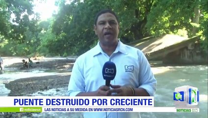Puente destruido por creciente de un río en Aguachica, Cesar