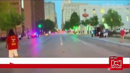 Videos muestran la tensión y el pánico durante el ataque a policías en Dallas, EE.UU.