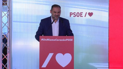 Ábalos carga contra el PP por Kitchen