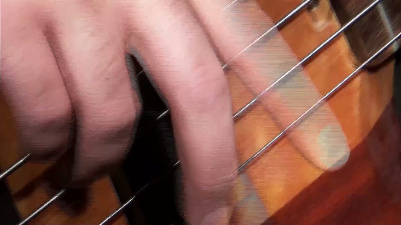 7) Music.  Guitar Bass.  X Ray Vision.  Slynk. Dance et électro. Funk