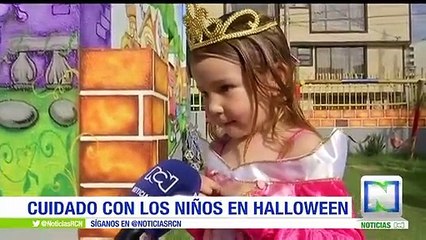 Niños y adultos se disfrazaron para celebrar Halloween