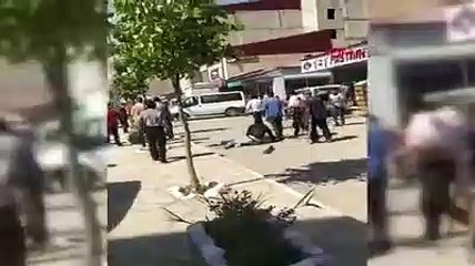 Nişan atma yüzünden kavga: 3 yaralı