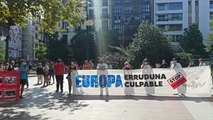 Concentración en San Sebastián para denunciar situación de refugiados de Moria
