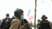 Los 'chalecos amarillos' retoman las protestas en París tras meses paralizados por la pandemia