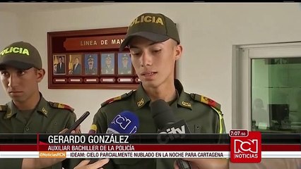 Un vendedor ambulante es señalado de colarse, pelear y herir a dos policías en Transmilenio