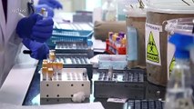 Farmacéutica AstraZeneca reanuda ensayos de vacuna contra covid-19 en GB