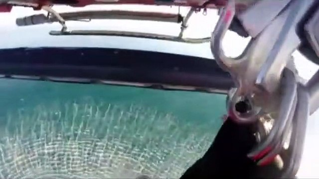 Épico rescate de inmigrantes sirios en costas italianas