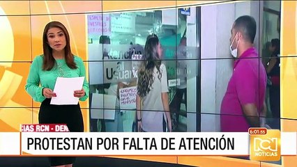 Padres que piden atención para sus hijos se tomaron sede de Cafesalud en Cali