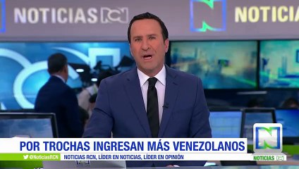 Migrantes venezolanos ingresan por las trochas de la Alta Guajira en camiones o a pie