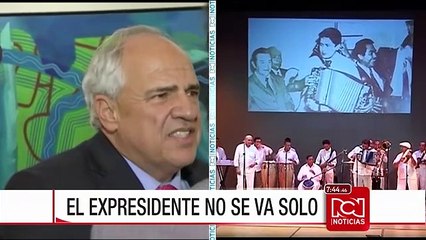 Eva Lo Sabe: Expresidente Uribe habría bloqueado en Twitter al Ministerio de Defensa