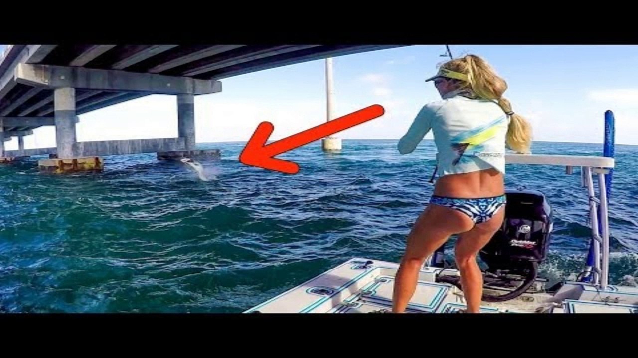 Girl Catches GIANT Tarpon in the Florida Keys!