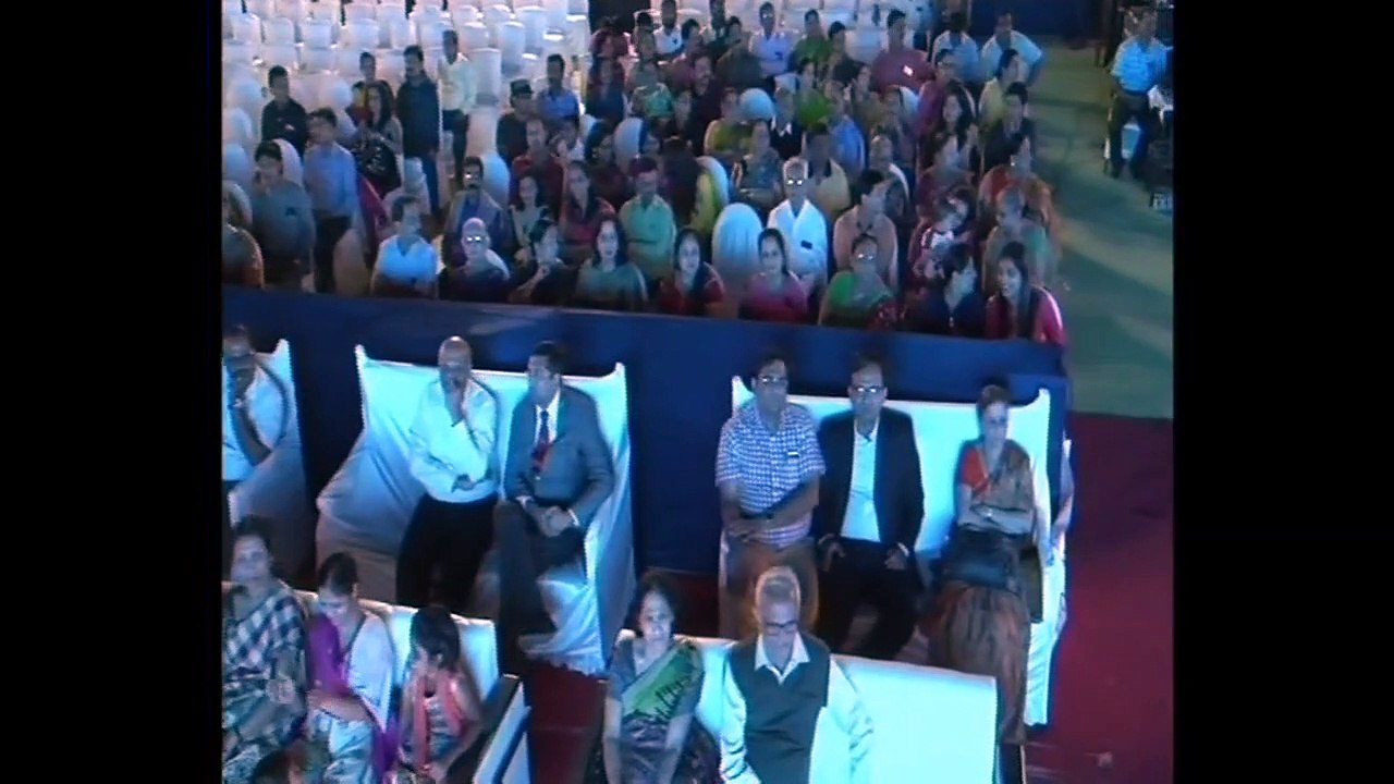 GULABI AANKEN BY PRAVIN AWACHAR BAND BOLLYWOOD ROCKERS