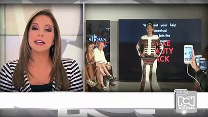 Modelo India atacada por ácido abrió la Semana de la Moda de Nueva York