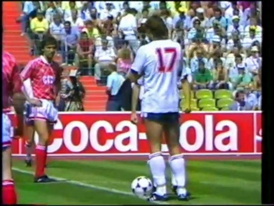 ANGLETERRE  -  URSS    -  1988  -