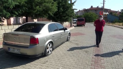 Sabah uyanıp otomobilinin yanına gelen aile üyeleri neye uğradığını şaşırdı