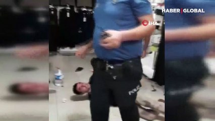 Eşini  boğazından bıçaklayan caniyi vatandaşalar durdurdu