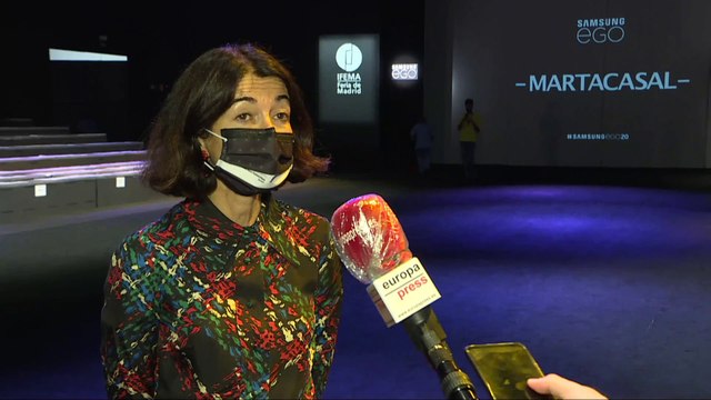 Mercedes-Benz Fashion Week termina esta edición con la presencia de público