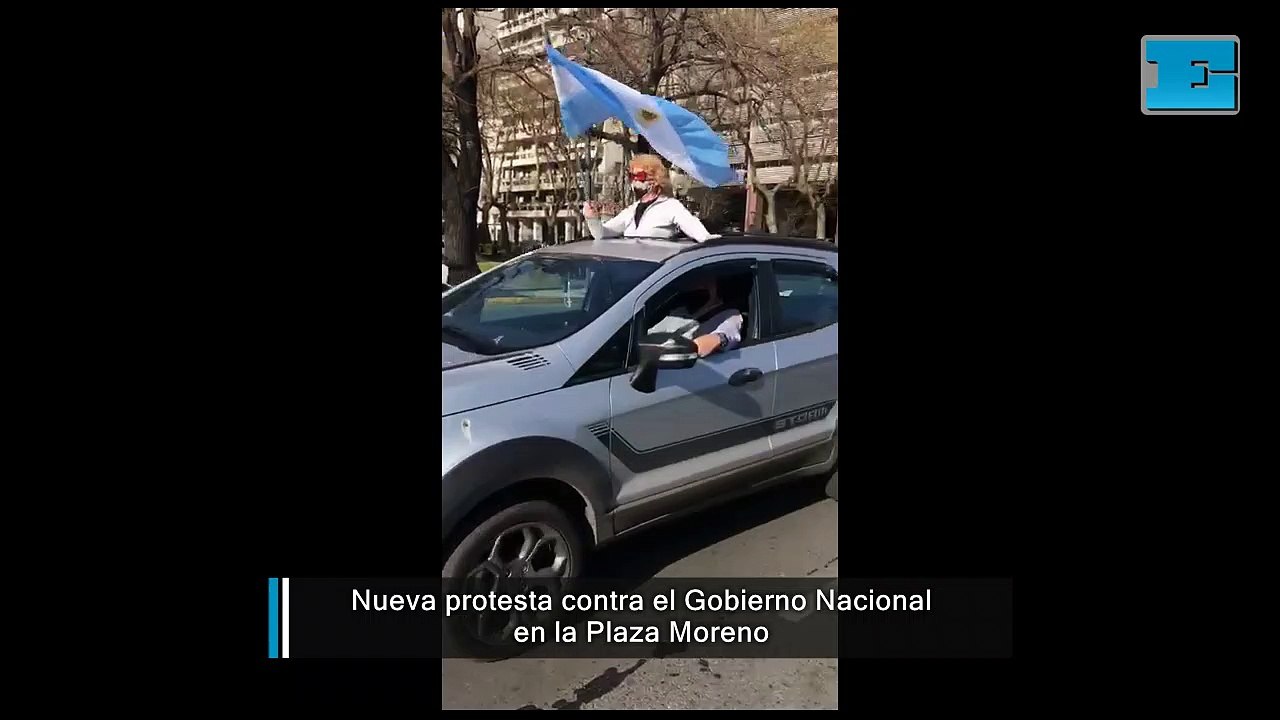 Una nueva protesta contra el Gobierno en Plaza Moreno