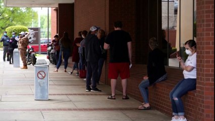 وفقا لاستطلاعات الرأي.. ترامب يتقدم بالملف الاقتصادي وبايدين في الملف الصحي