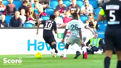 Neymar_Jr_Destroying_Everyone_in_2020_(360P)_1