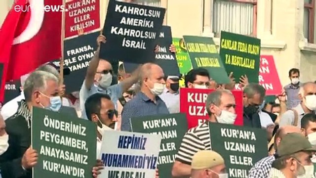 Istanbul: Proteste gegen Charlie Hebdo - Macron wird einen hohen Preis zahlen