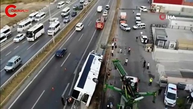 Pendik'te yolcu otobüsü yan yattı; 1 ağır 11 yaralı