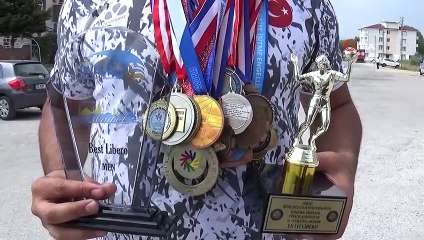 Soğan tarlasından milli takıma