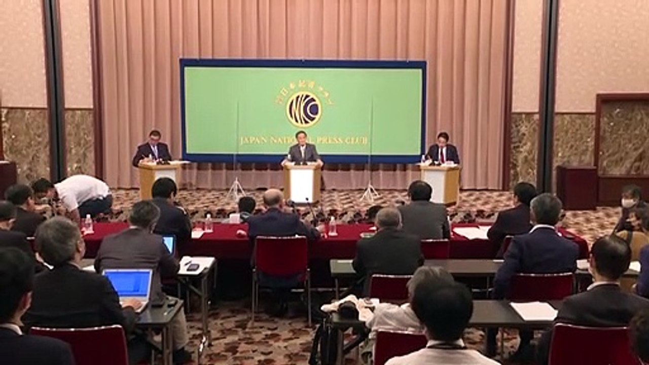 Yoshihide Suga: Wer ist Japans neuer starker Mann?