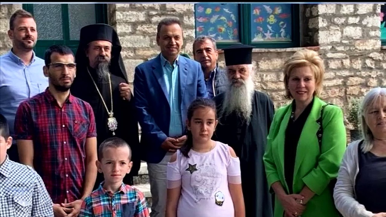 Αγραφα: Αγιασμός στο σχολείο με τους 3 μαθητές...