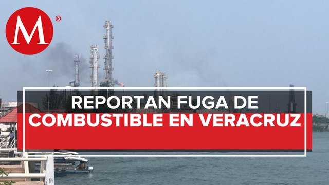 Reportan fuga de combustible sobre el río Coatzacoalcos, en Veracruz